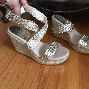 BCBG Generation gold espadrille wedges